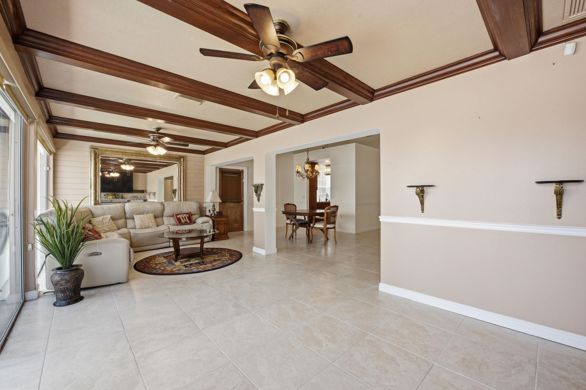 2319 Saratoga Bay Drive, West Palm Beach, FL 33409 Photo