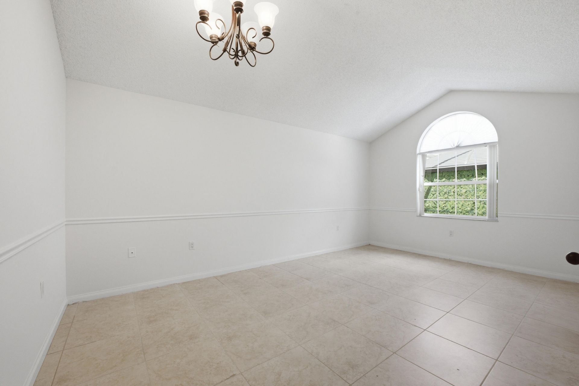 2319 Saratoga Bay Drive, West Palm Beach, FL 33409 Photo