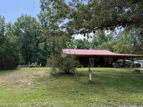 835 Co Rd 62, Haleyville, AL 35565