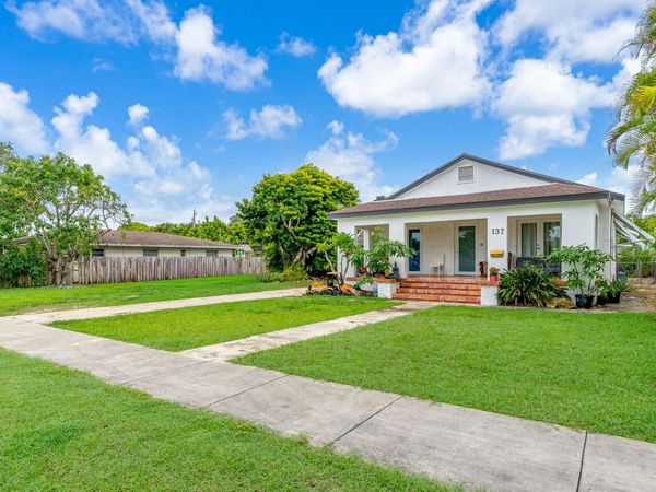 137 NW 20th Street, Homestead, FL 33030