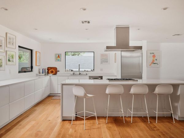 4908 Balcones DR, Austin, TX 78731