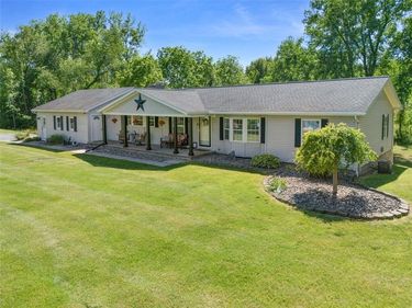 2465 Route 21 , Palmyra, NY 14522