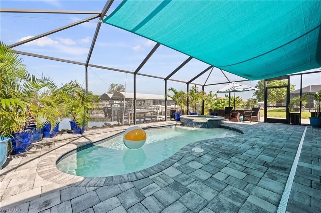 12213 Star Shell Dr , Matlacha Isles, FL 33991 Photo
