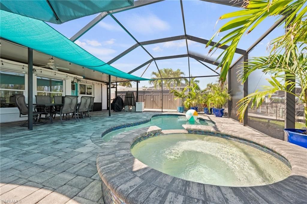 12213 Star Shell Dr , Matlacha Isles, FL 33991 Photo