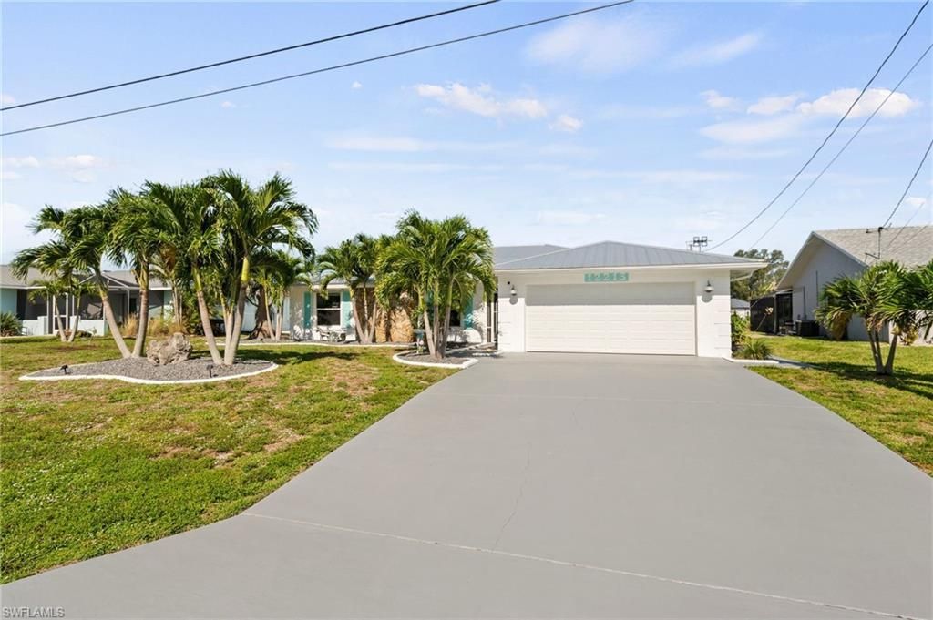 12213 Star Shell Dr, Matlacha Isles, FL 33991 Photo