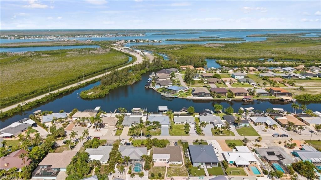 12213 Star Shell Dr , Matlacha Isles, FL 33991 Photo