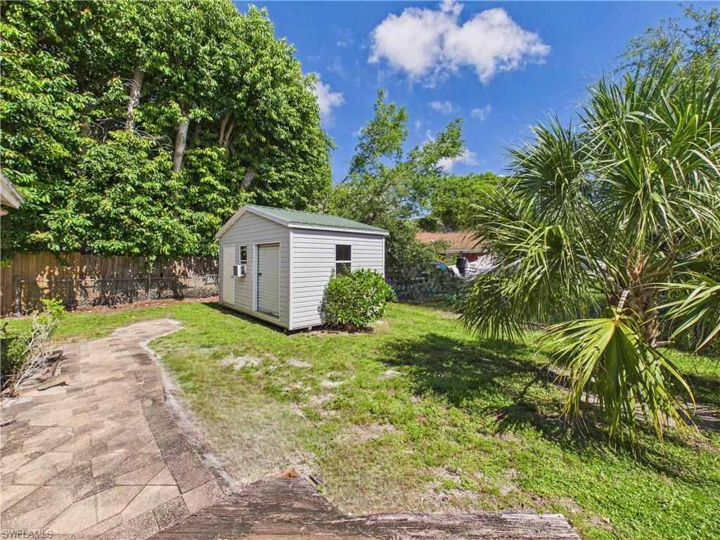 3067 Buena Vista Ln, Naples, FL 34105 Photo
