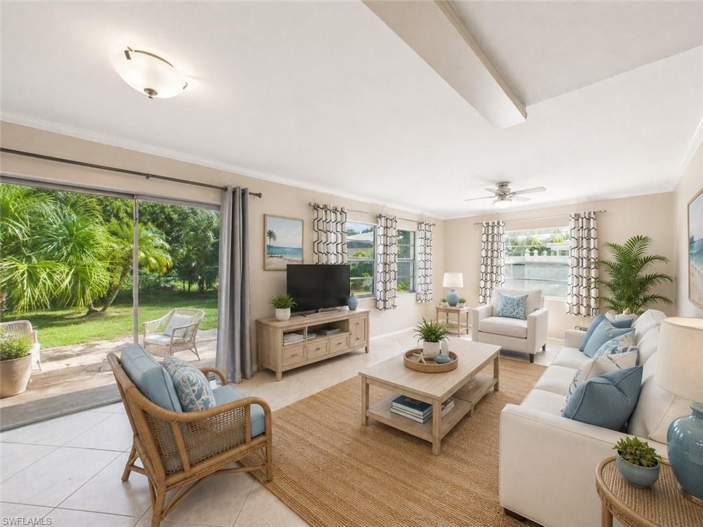 3067 Buena Vista Ln, Naples, FL 34105 Photo