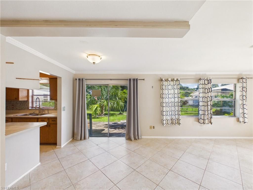3067 Buena Vista Ln, Naples, FL 34105 Photo