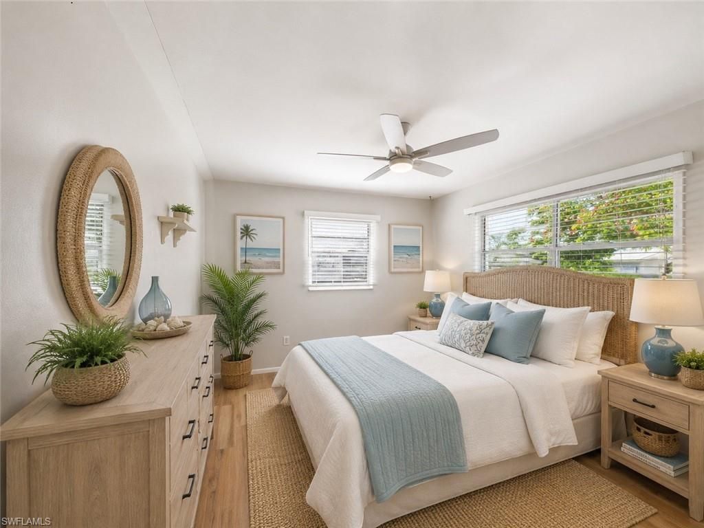 3067 Buena Vista Ln, Naples, FL 34105 Photo