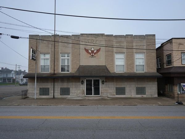 121 Jefferson Avenue, Moundsville, WV 26041