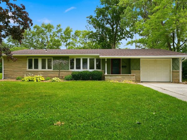 2915 Dodge Avenue, Fort Wayne, IN 46805