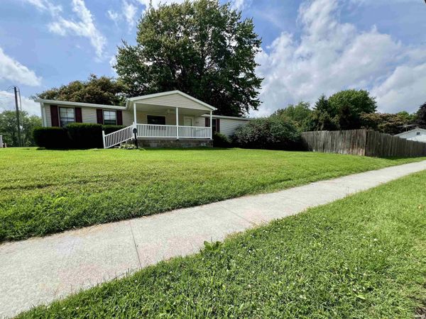 507 S Main Street, Fort Branch, IN 47648