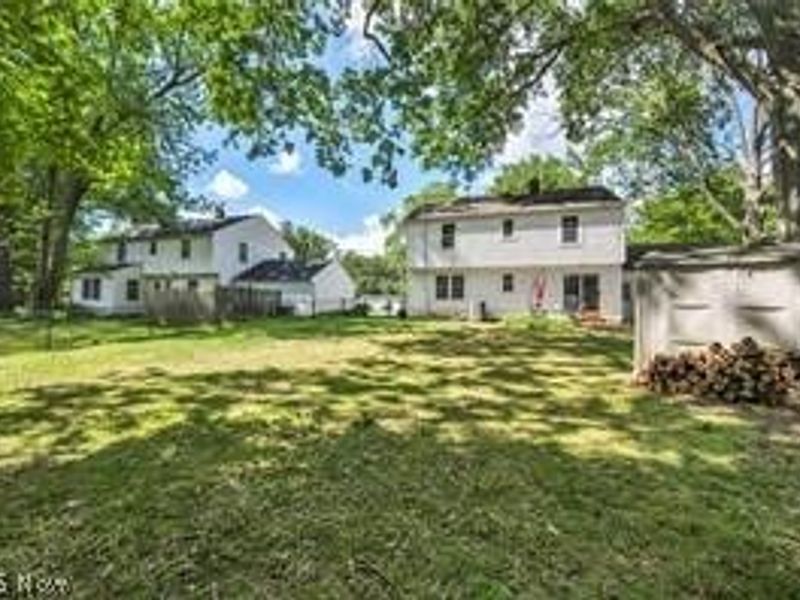3617 Columbia Road, North Olmsted, OH 44070 Photo 2