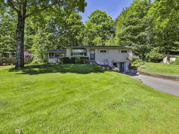 2 Dove Street, Boscawen, NH 03303