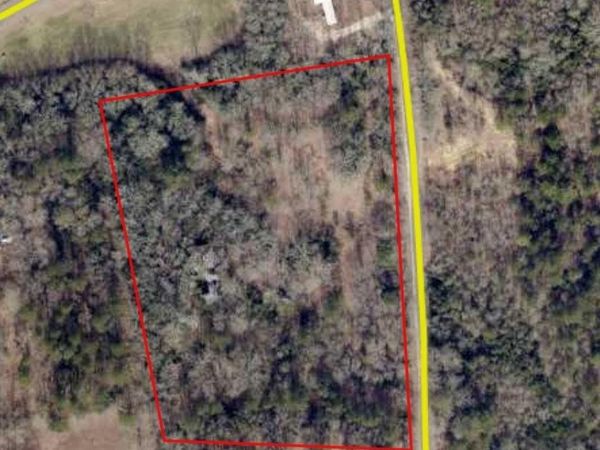 285 Garvin Drive , Wagener, SC 29164