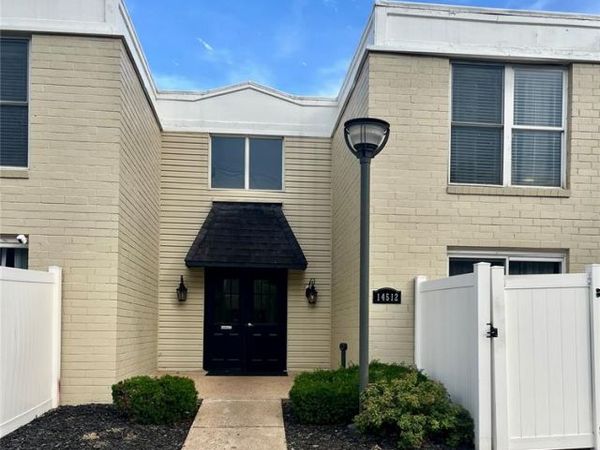 14512 Cazado Drive, Chesterfield, MO 63017