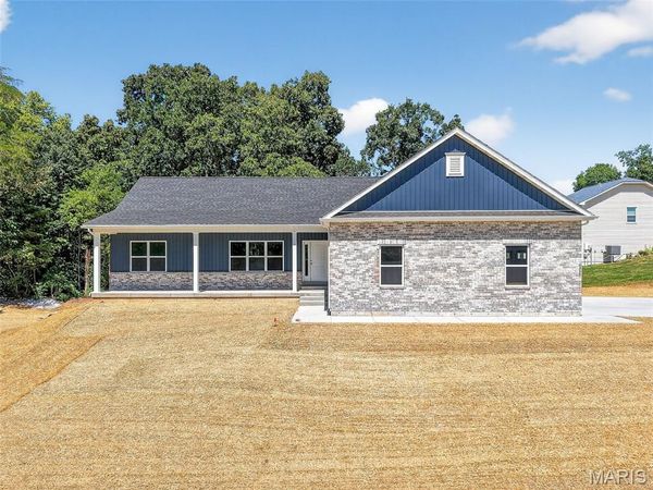 130 Bristol Ridge Drive , Troy, MO 63379