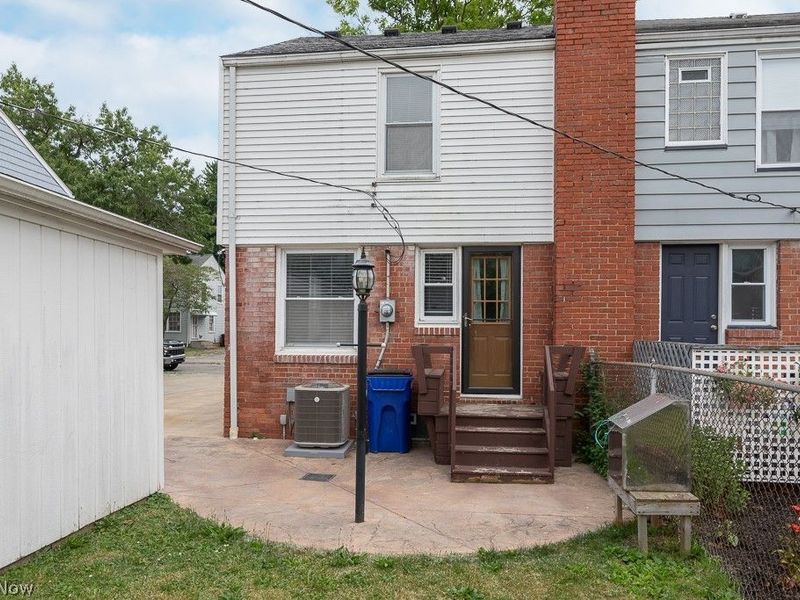 14212 Gramatan Avenue, Cleveland, OH 44111 Photo 23