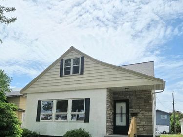 2613 3rd Avenue W, Hibbing, MN 55746