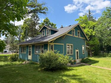 402 Stewart Road, Willernie, MN 55090