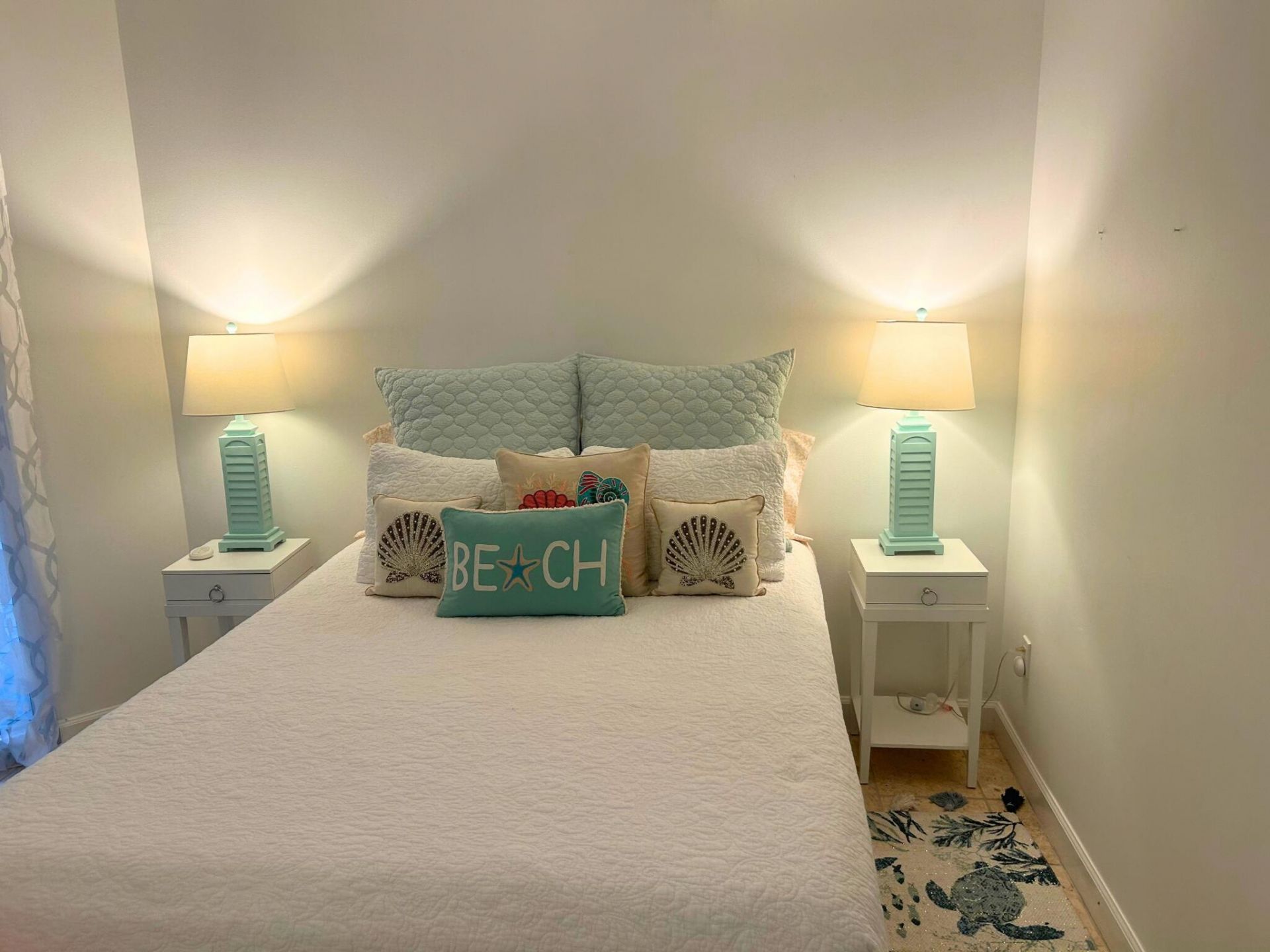 530 Ocean Drive, Unit 202, Juno Beach, FL 33408 Photo