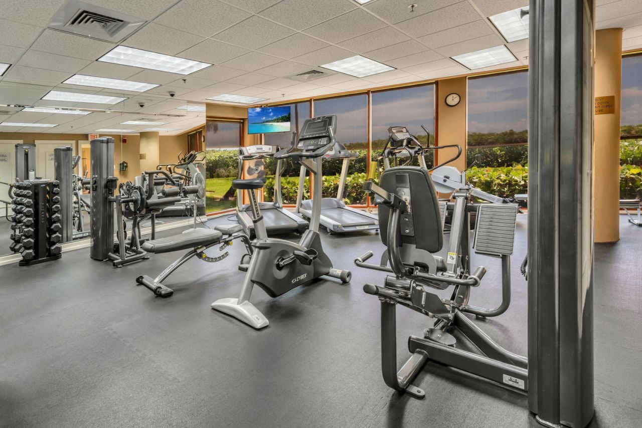 530 Ocean Drive, Unit 202, Juno Beach, FL 33408 Photo