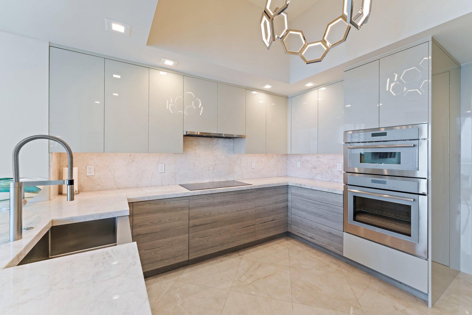 2700 N Ocean Drive, Unit Ph-1b, Riviera Beach, FL 33404 Photo