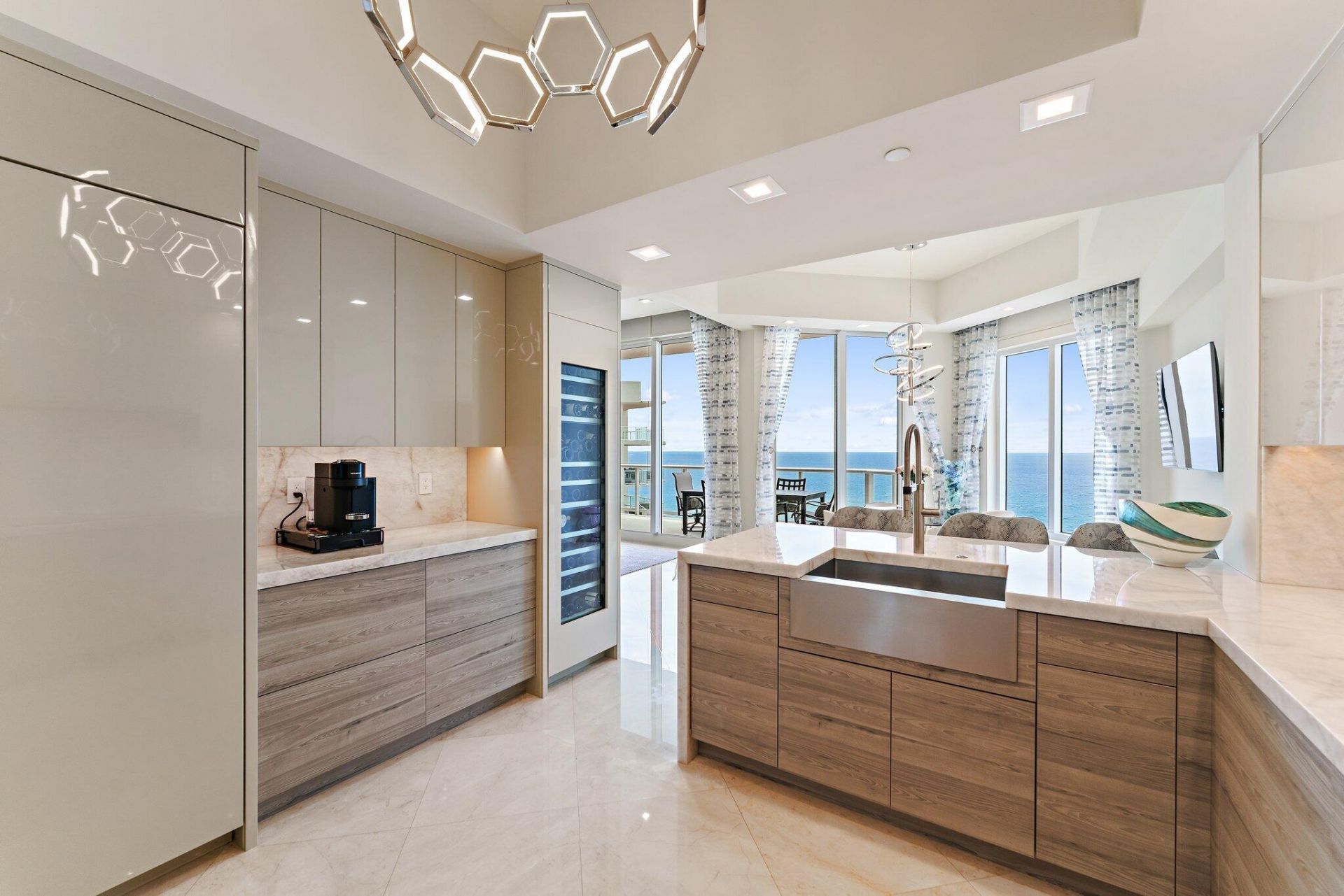 2700 N Ocean Drive, Unit Ph-1b, Riviera Beach, FL 33404 Photo