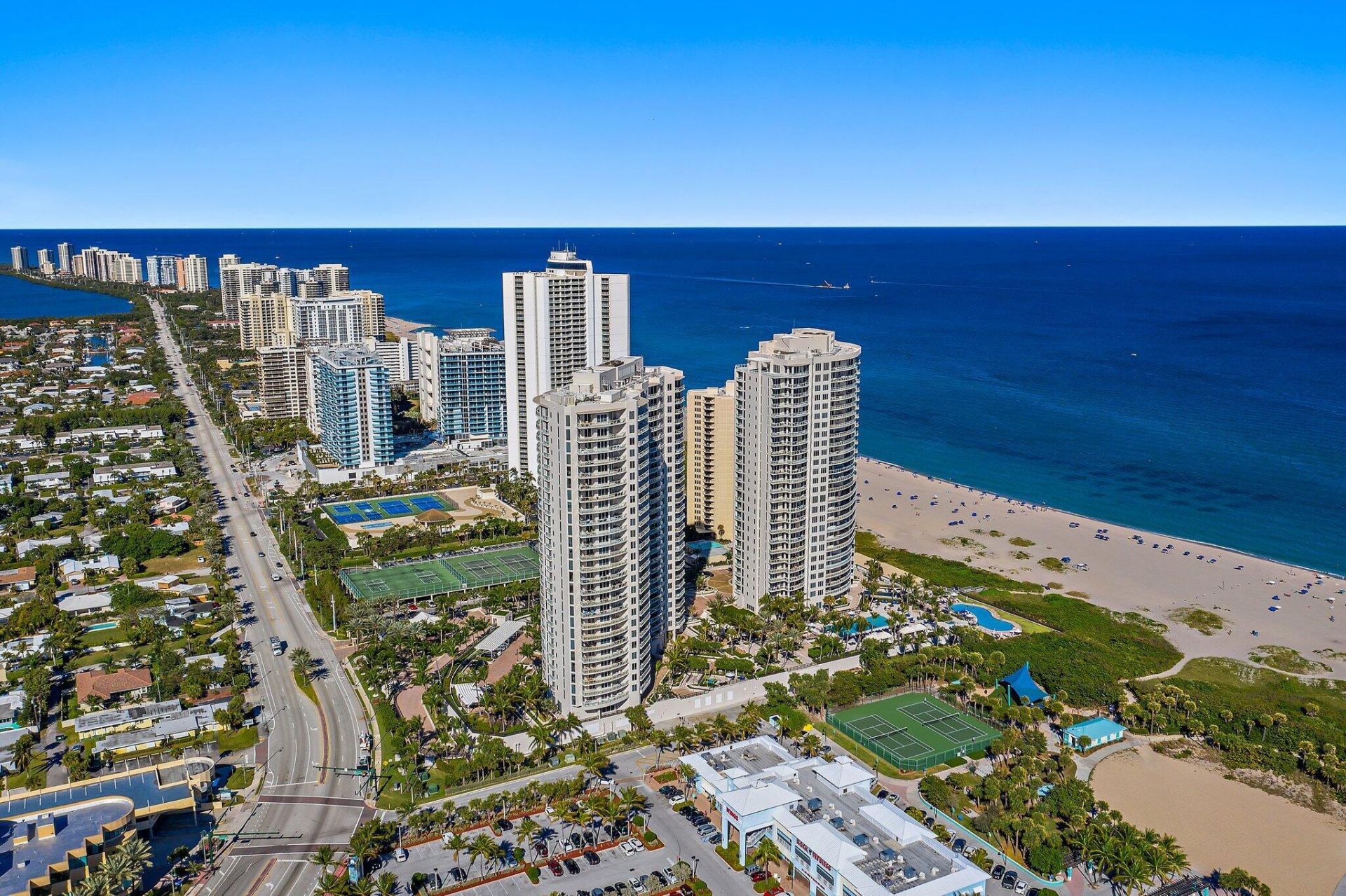 2700 N Ocean Drive, Unit Ph-1b, Riviera Beach, FL 33404 Photo