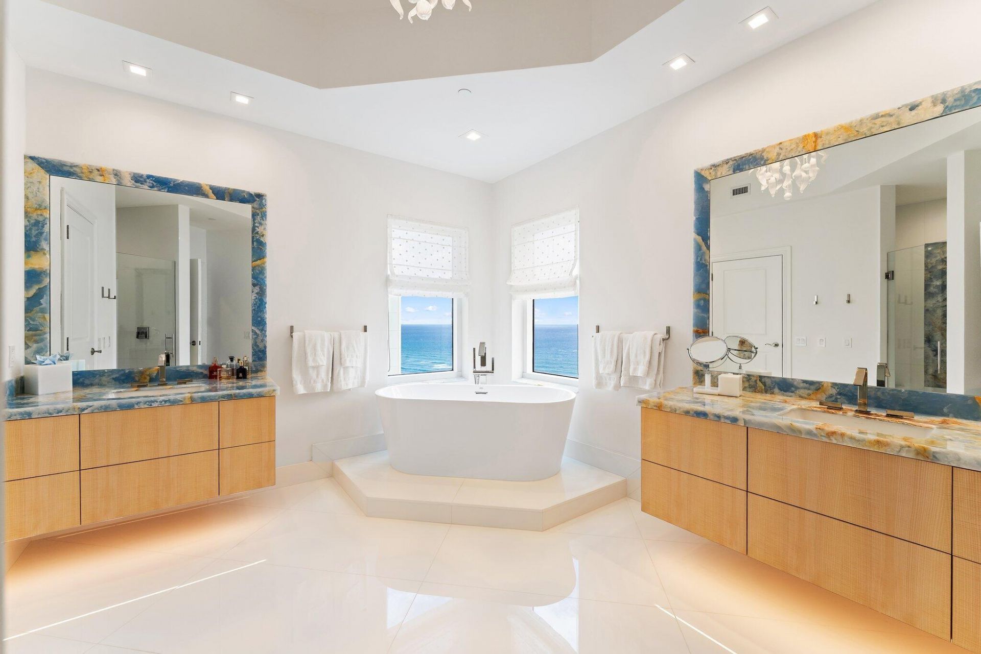 2700 N Ocean Drive, Unit Ph-1b, Riviera Beach, FL 33404 Photo