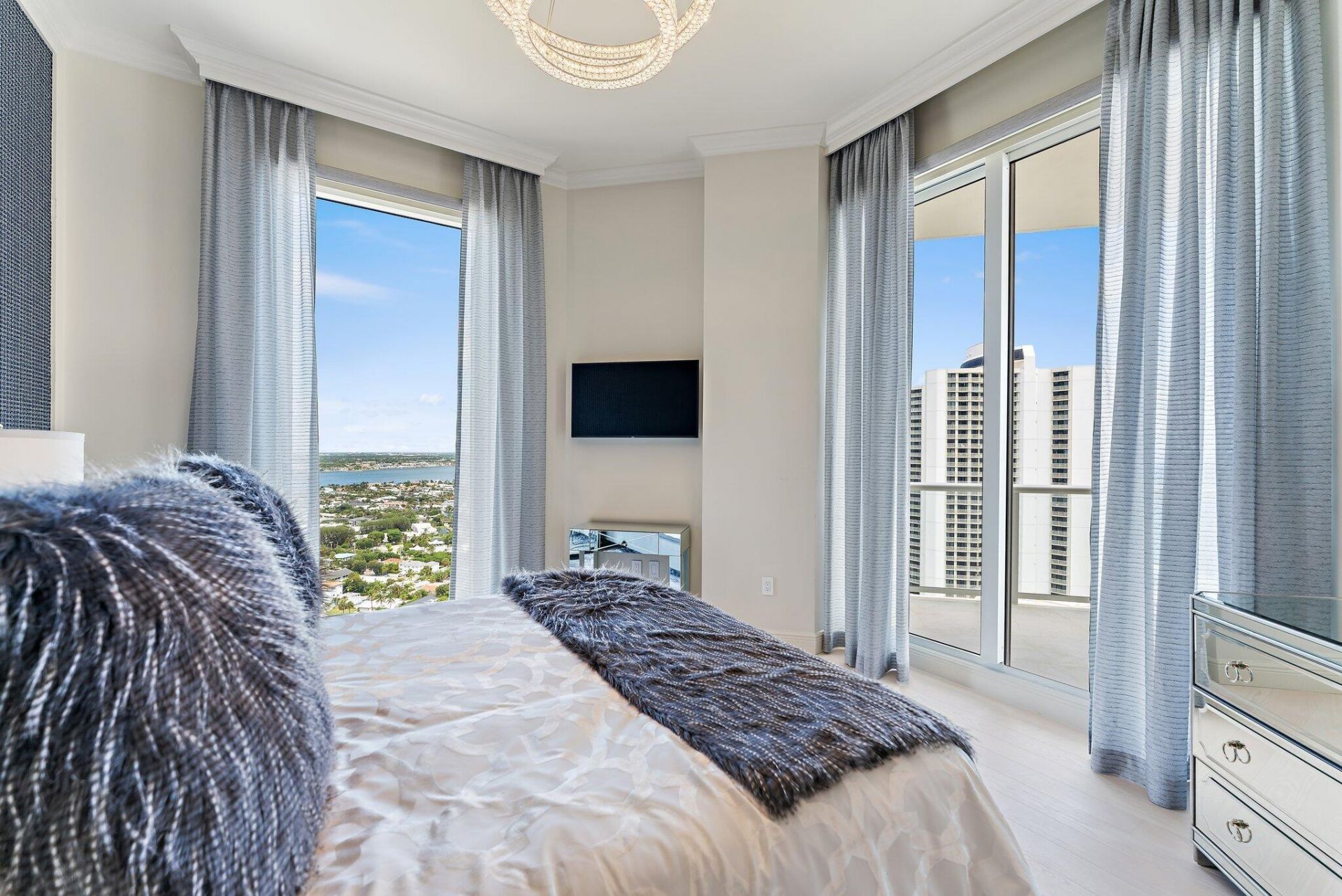2700 N Ocean Drive, Unit Ph-1b, Riviera Beach, FL 33404 Photo