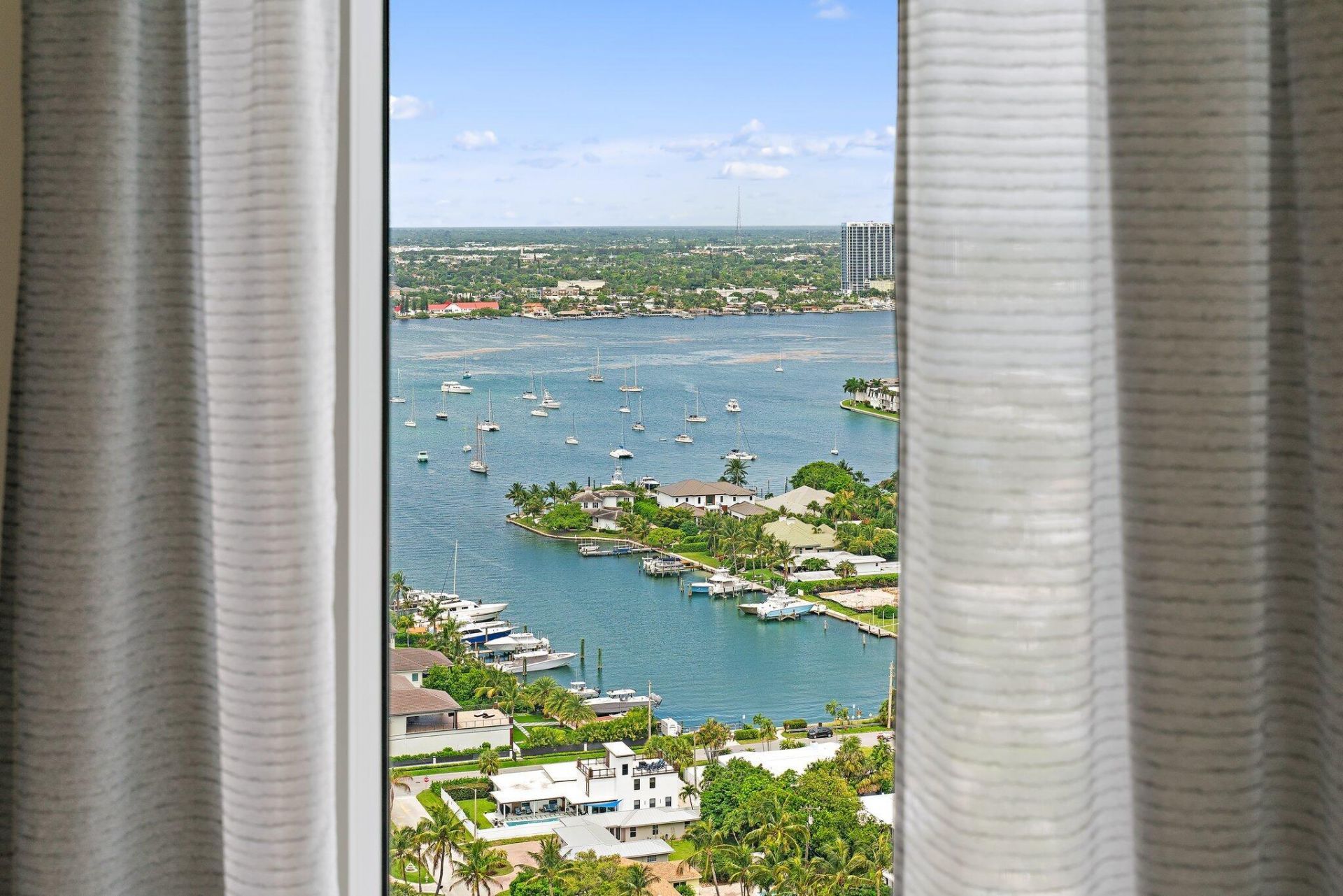 2700 N Ocean Drive, Unit Ph-1b, Riviera Beach, FL 33404 Photo