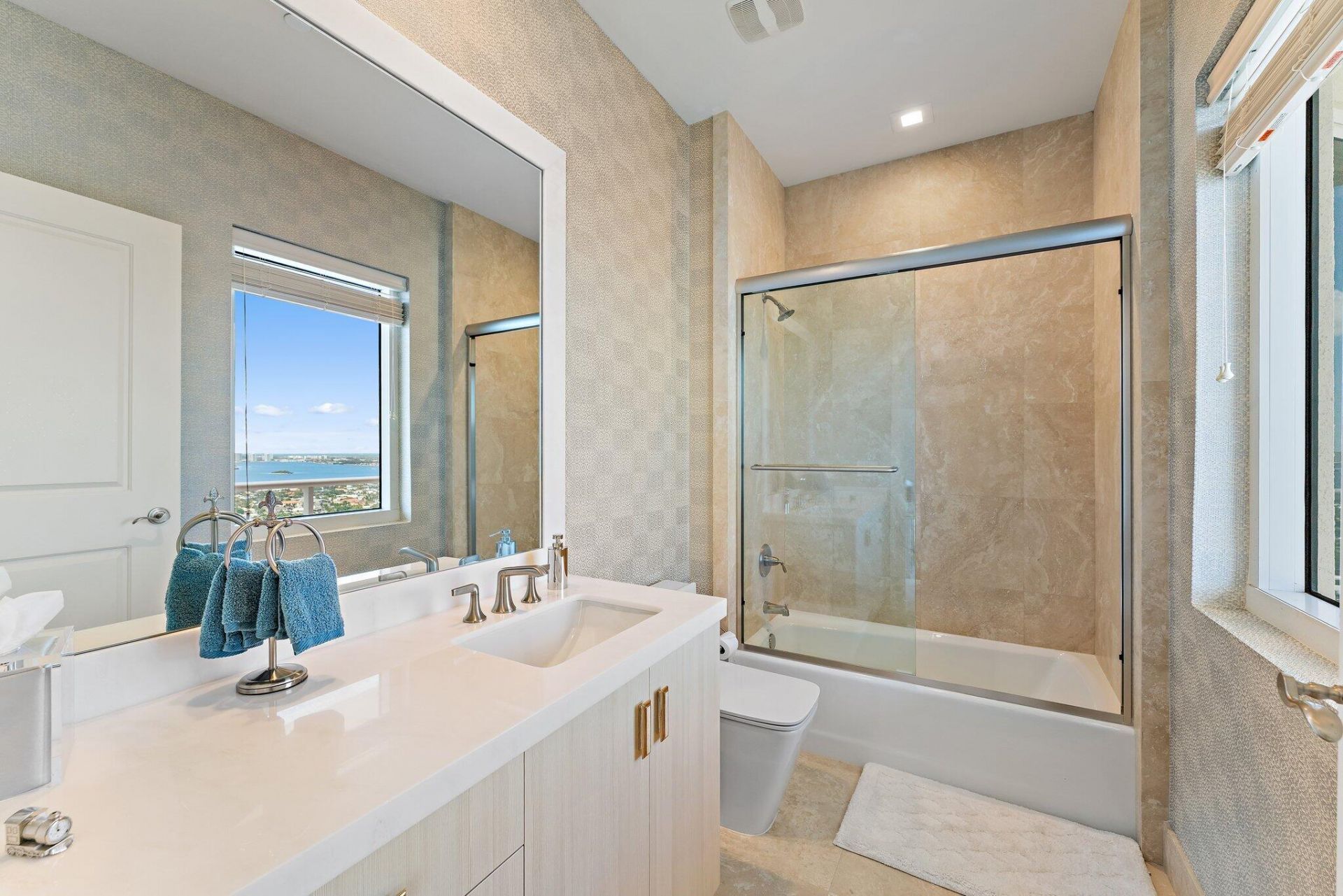 2700 N Ocean Drive, Unit Ph-1b, Riviera Beach, FL 33404 Photo