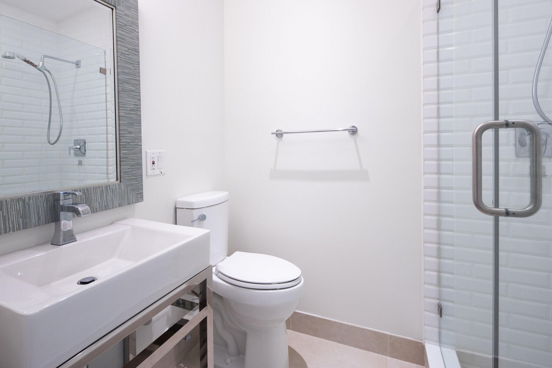 1635 Seabreeze Boulevard, Fort Lauderdale, FL 33316 Photo