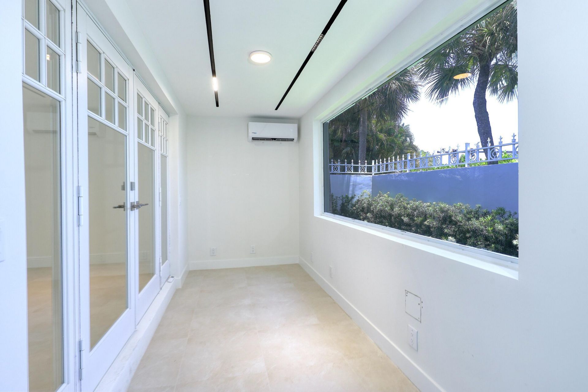 1635 Seabreeze Boulevard, Fort Lauderdale, FL 33316 Photo
