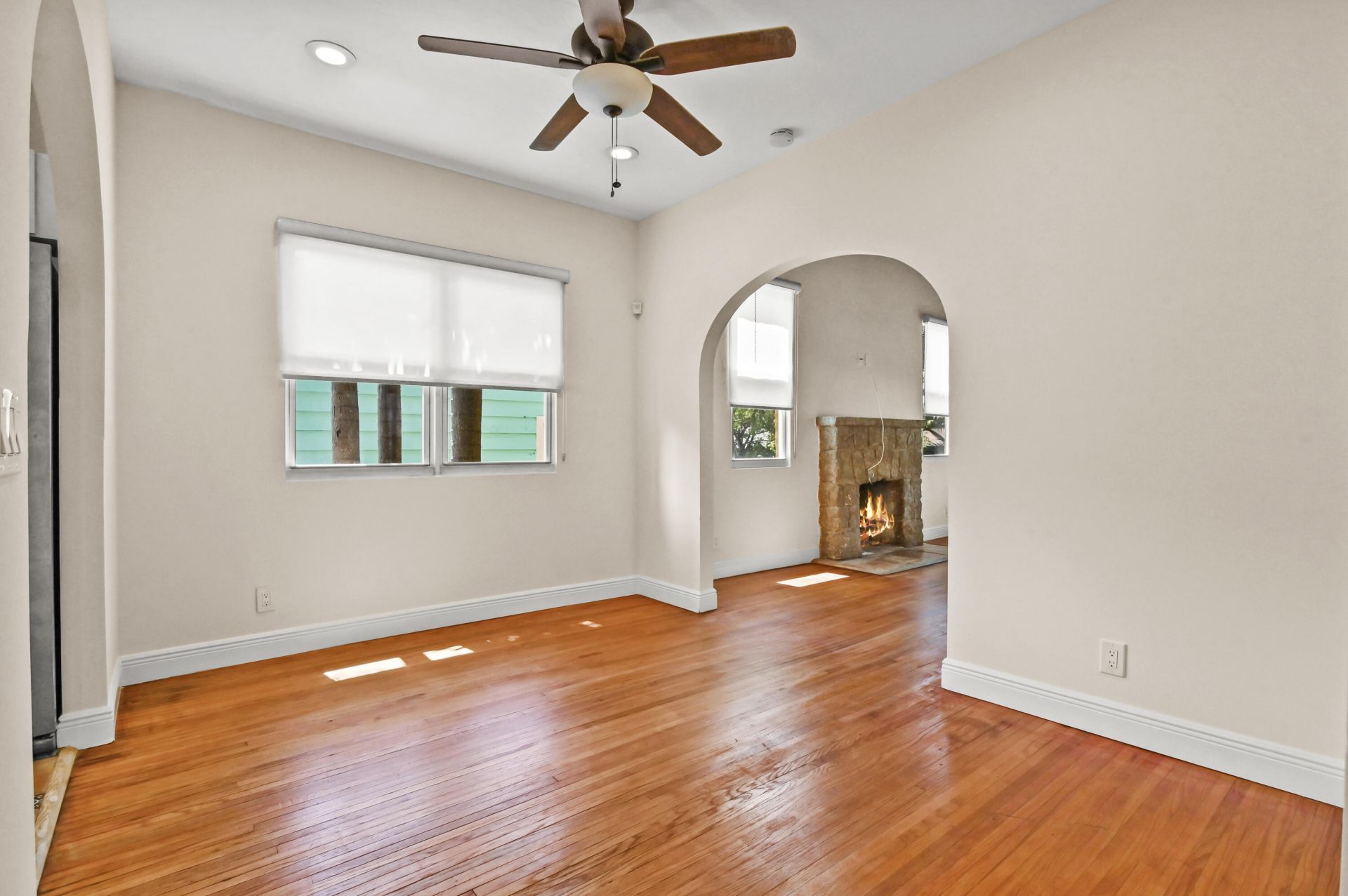 914 30th Court, West Palm Beach, FL 33407 Photo