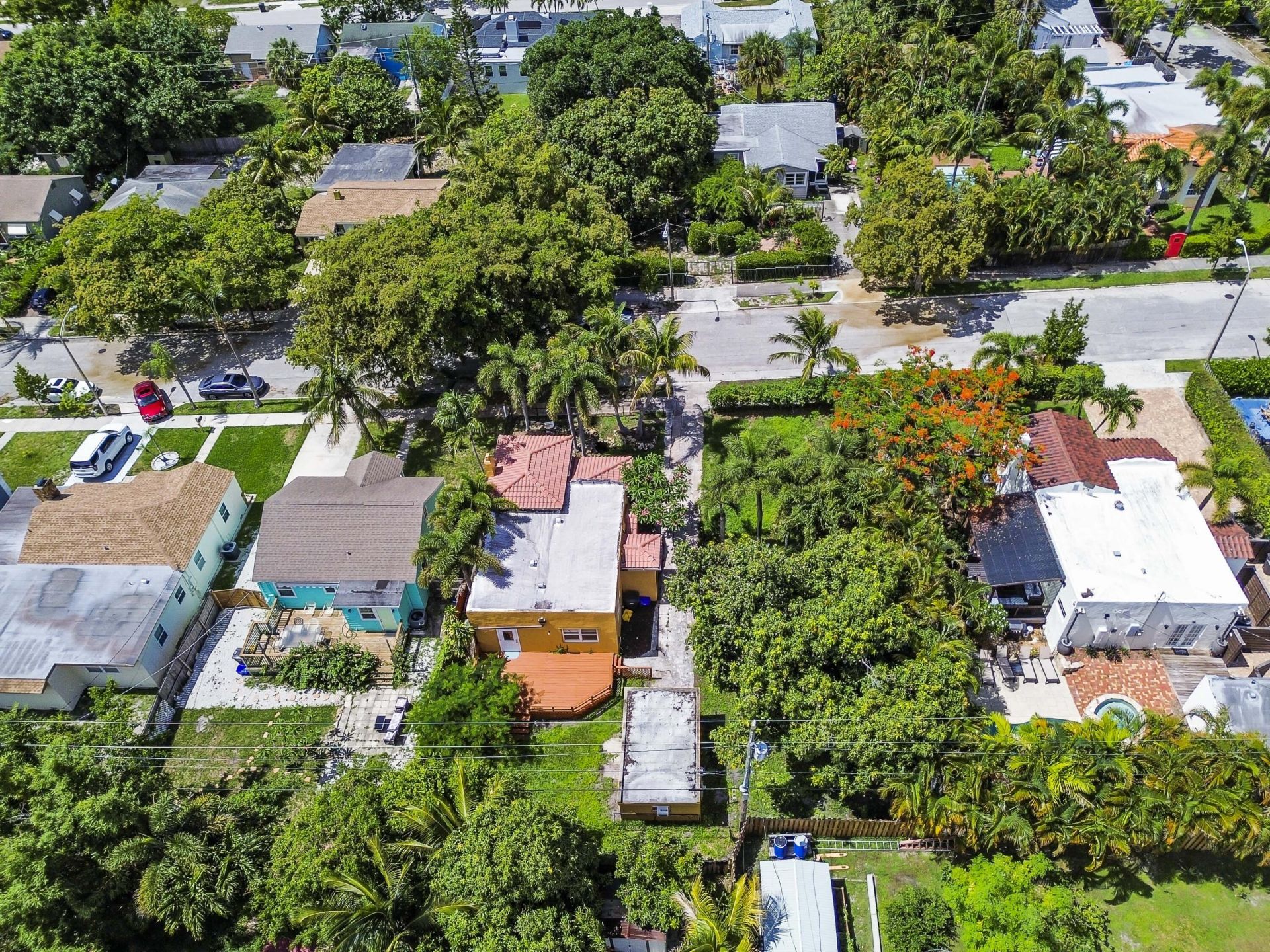 914 30th Court, West Palm Beach, FL 33407 Photo