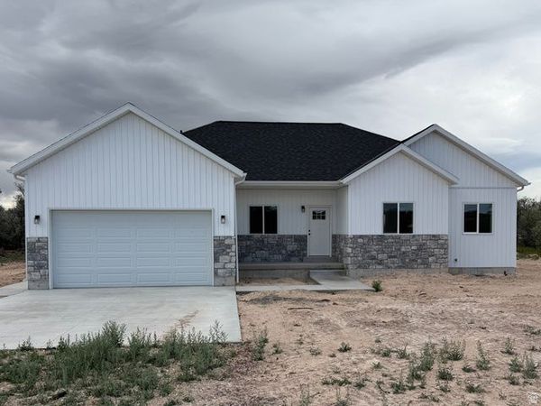 3563 W COBBLE HOLLOW DR , Roosevelt, UT 84066