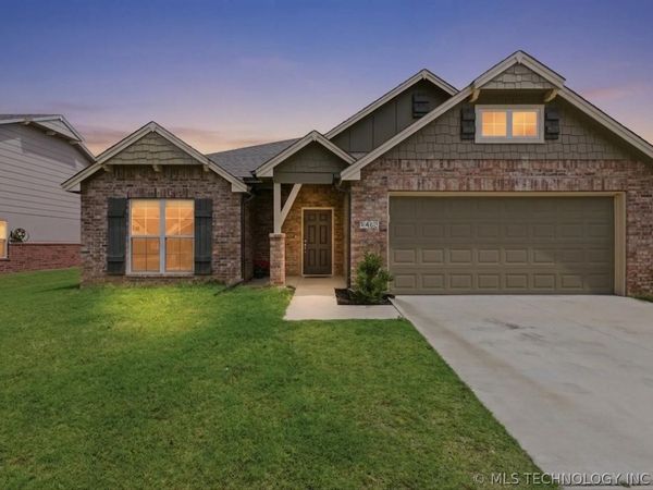 9465 E 135th Street S, Bixby, OK 74008