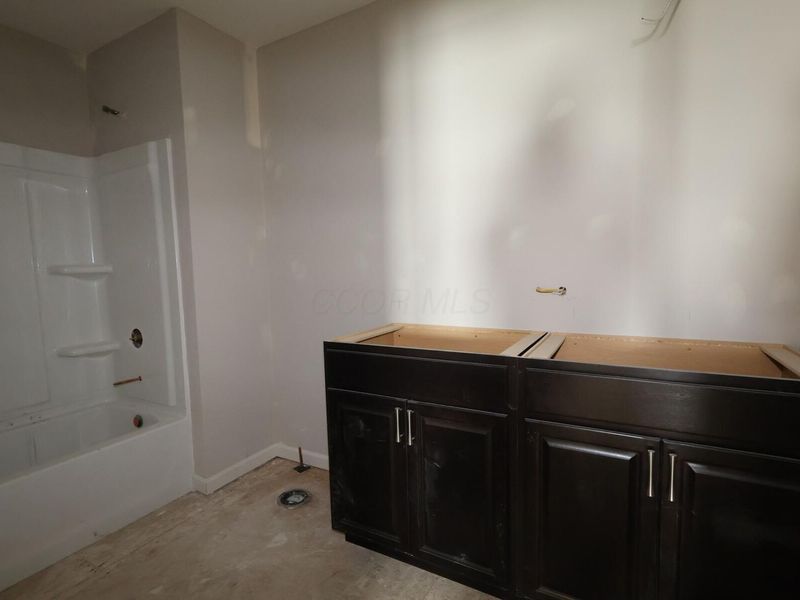 5706 Dutch Lane, Powell, OH 43065 Photo 8