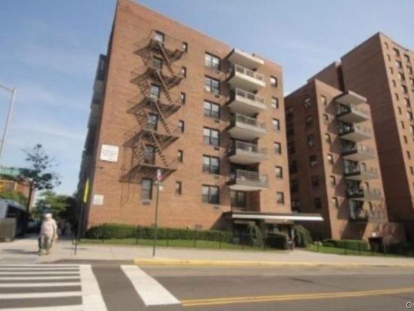 13870 Elder Avenue Avenue , Unit 1st floor , Flushing, NY 11355