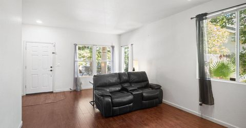 4001 Saintsbury Dr, Sacramento, CA 95834 Photo