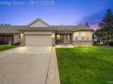 41034 Greenspire Drive, Clinton Twp, MI 48038