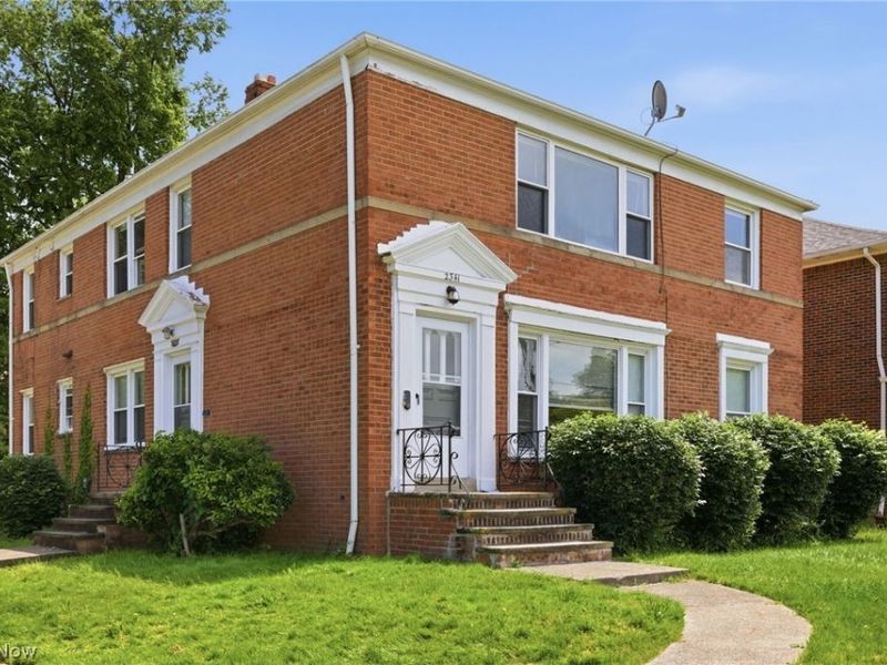 2341 Warrensville Center Road, University Heights, OH 44118 Photo 2