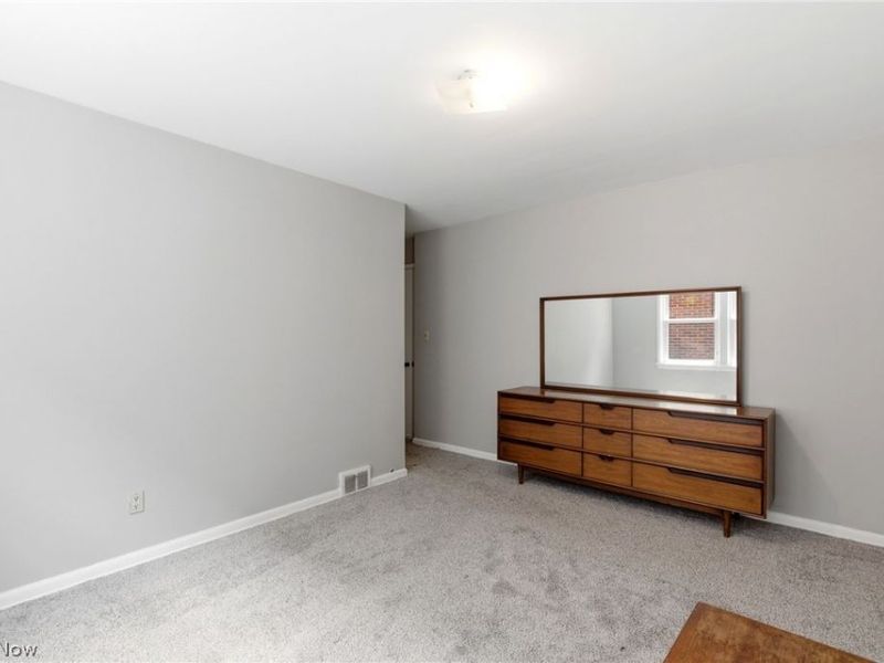 2341 Warrensville Center Road, University Heights, OH 44118 Photo 26