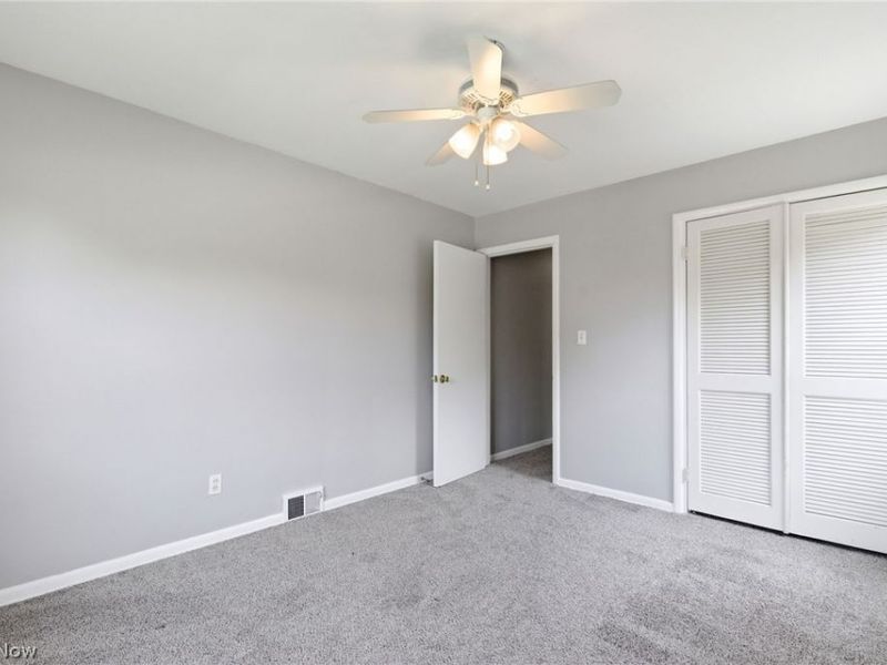 2341 Warrensville Center Road, University Heights, OH 44118 Photo 29