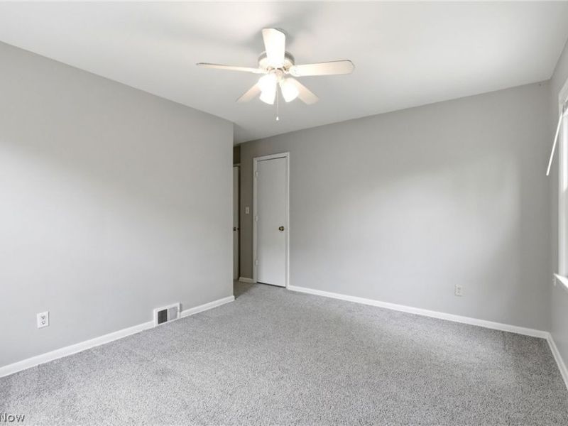 2341 Warrensville Center Road, University Heights, OH 44118 Photo 33