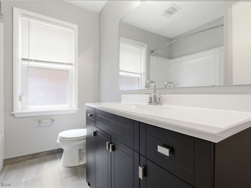 2341 Warrensville Center Road, University Heights, OH 44118 Photo 34