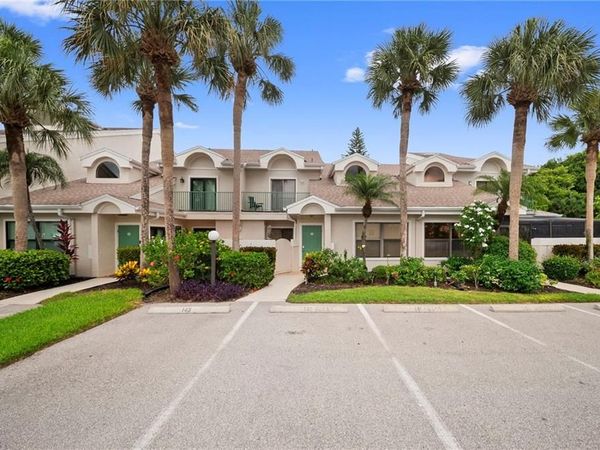 75 Emerald Woods DR, Unit G2, NAPLES, FL 34108